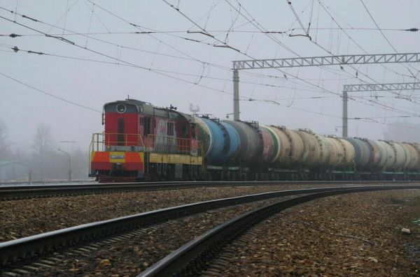 Путин поручил рассмотреть вопрос обновления ж/д составов