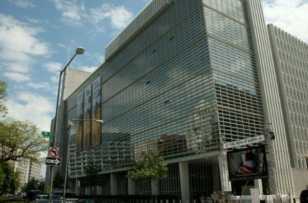 Всемирный банк спрогнозировал падение ВВП России в 2022 году на 4,5%