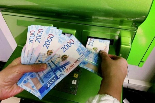 Отправлять на кредитные каникулы хотят людей с упавшими доходами