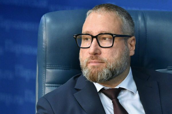 Антон Горелкин: Никто не заставит россиян сдавать биометрию против их воли