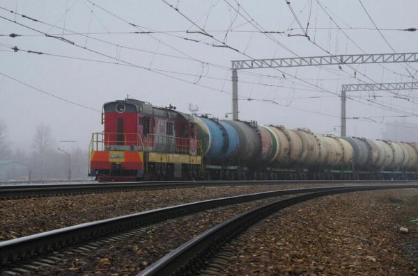 Парламент Калмыкии предложил передать в регионы часть налогов за добычу углеводородов