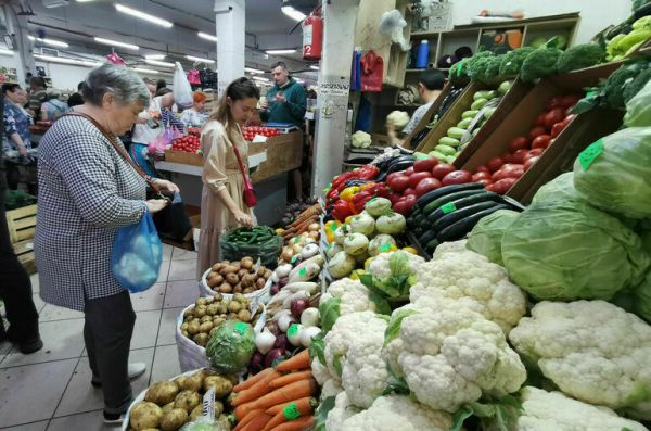 Кассовые чеки предложили выдавать обязательно только по просьбе покупателя