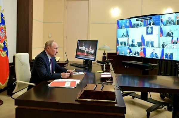 Путин заявил, что новые регионы нужно подключить к реализации нацпроектов