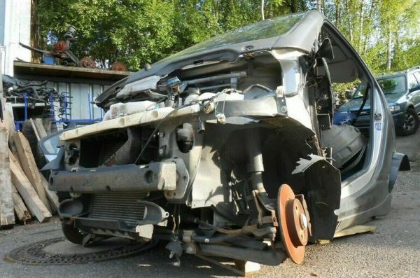 Глава &laquo;АВТОВАЗа&raquo; предложил поднять размер утилизационного сбора до 300 тысяч рублей