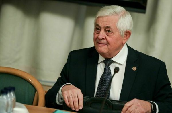 Качкаев считает, что местные власти должны контролировать капремонты МКД