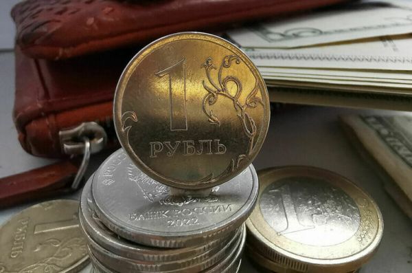 Мошенники украли у россиян в 2022 году 14,2 млрд рублей