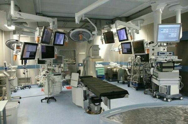 Бесплатную высокотехнологичную медпомощь в 2022 году получили почти 1,5 млн человек