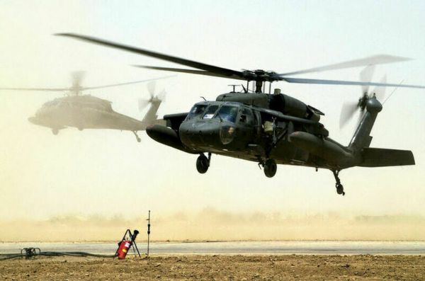 В небе над Кентукки столкнулись два вертолета ВВС США В небе над Кентукки столкнулись два вертолета ВВС США