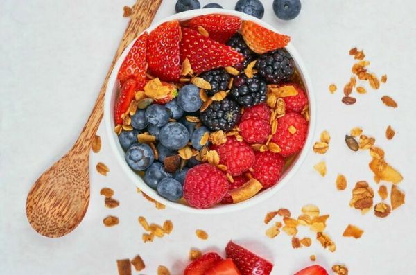 Врач рассказала, какие продукты помогут восполнить витамин C