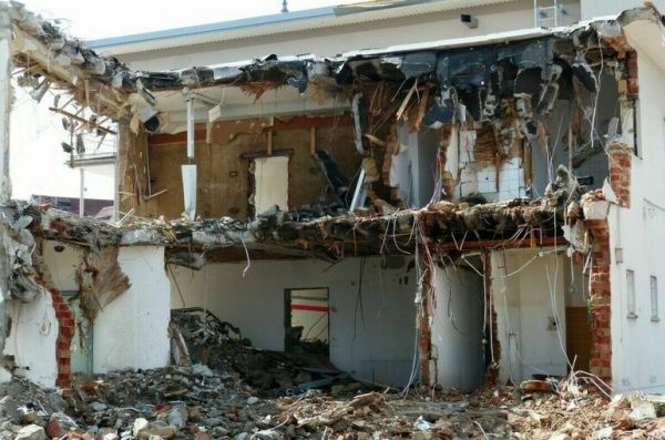 Число жертв землетрясений в Турции достигло 50 399