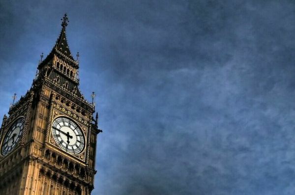 Лондон ввел санкции против 5 россиян из-за приговора Кара-Мурзе* Лондон ввел санкции против 5 россиян из-за приговора Кара-Мурзе*