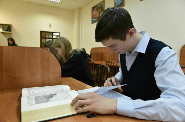 Педвузам рекомендуют поддержать студентов из семей участников СВО