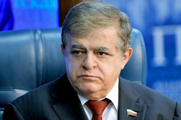 Джабаров назвал провокацией заявление о введении войск НАТО на Украину