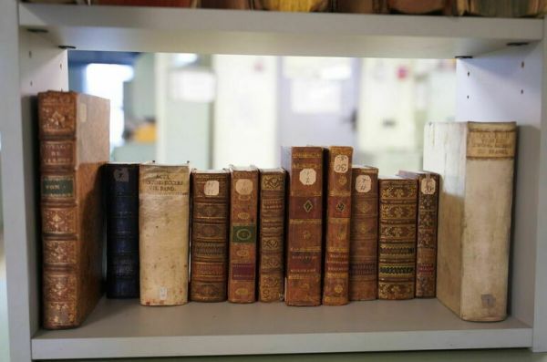 На Украине запретили ввоз в страну книг из России и Белоруссии