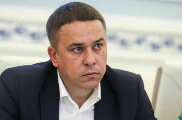 Сенатор Гибатдинов оценил новый учебник по истории с разделом про СВО