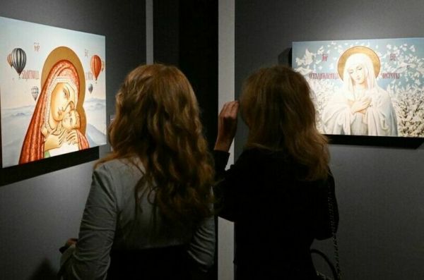 В Госдуме представили современные иконы Богородицы В Госдуме представили современные иконы Богородицы