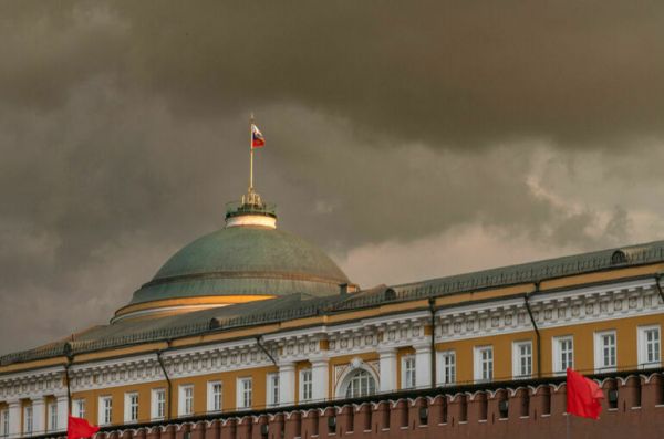 В МЧС предупредили москвичей о ливне, граде и сильном ветре