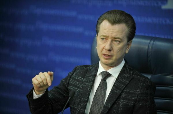 Бурматов рассказал, что грозит женщине, выбросившей собаку из окна в Москве