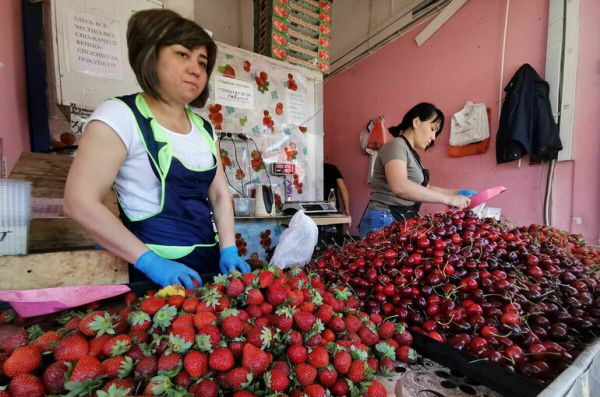 Чаплин рассказал о планах проработать меры поддержки бизнеса новых регионов