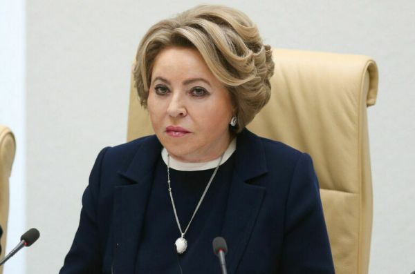 Матвиенко дала сенаторам летнее домашнее задание
