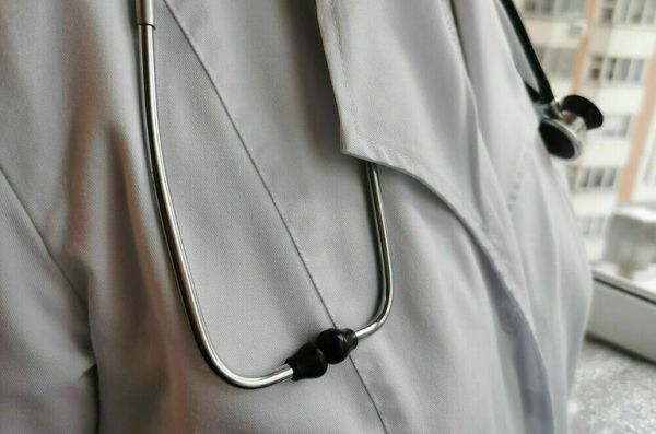 Семь отравившихся в Свердловской области алкоголем детей выписаны из больницы