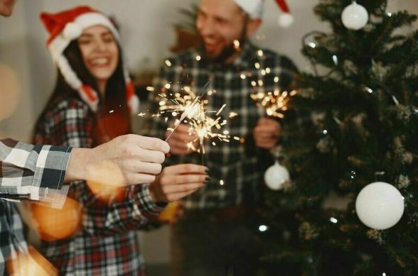 Кабмин утвердил россиянам длинные новогодние выходные