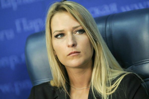 Лантратова предложила оснастить детские лагеря «тревожными кнопками»