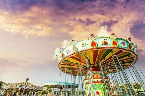 Путин поручил выдавать льготные кредиты на строительство парков развлечений