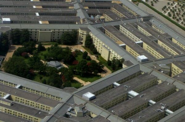 В Пентагоне заявили, что готовы обучать украинских военных управлению F-16