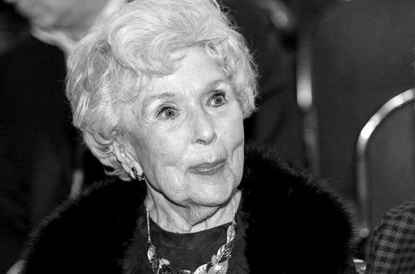 Вера Васильева будет похоронена на Новодевичьем кладбище