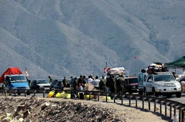 Число переселившихся из Нагорного Карабаха в Армению превысило 100 тысяч