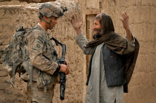 МИД Пакистана: Оружие США в Афганистане &laquo;попало в руки террористов&raquo;