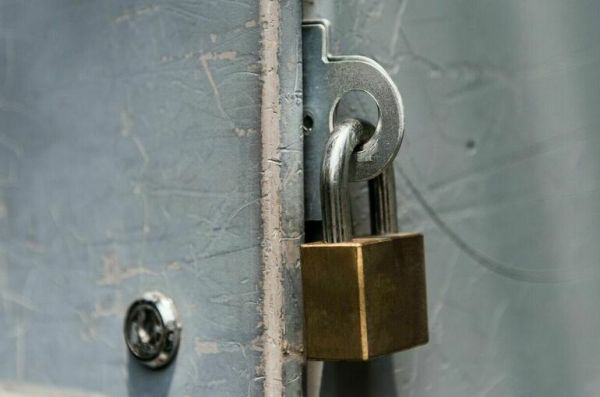 В Москве в жилом доме при вскрытии взорвался оружейный сейф