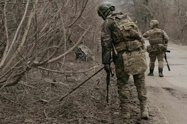 За участниками СВО предложили сохранять рабочие места без учета срока контракта