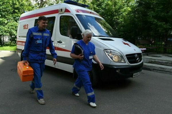 Работники скорой помощи 28 апреля отмечают профессиональный праздник