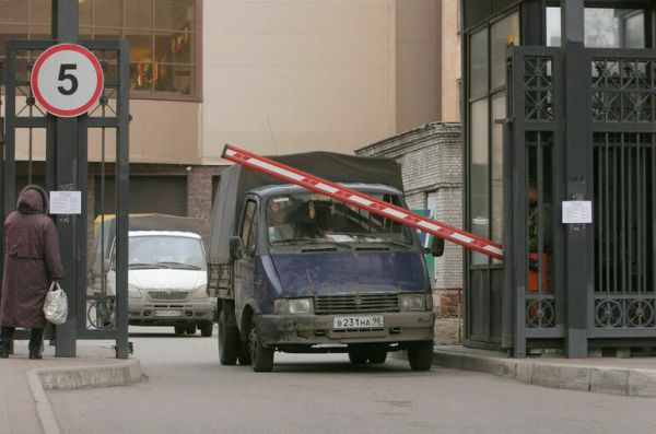 Самозанятым без статуса ИП предложили разрешить перевозку грузов 