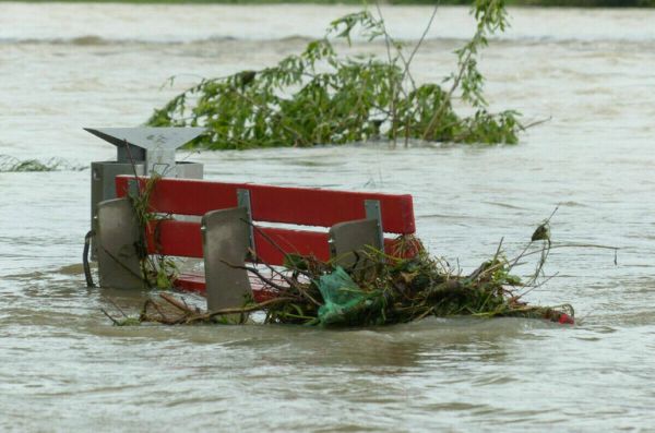 В двух населенных пунктах Курганской области объявили немедленную эвакуацию