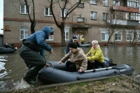 В Кургане из-за паводка эвакуируют жителей четырех районов
