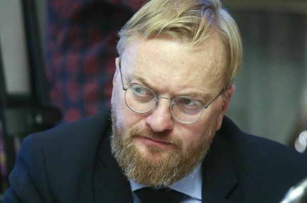 Депутат Милонов считает, что в РФ нужно запретить международное усыновление