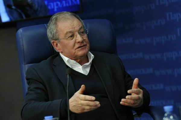 Экономист Беляев спрогнозировал подорожание доллара до 93 рублей в июне