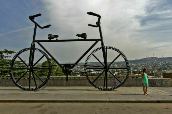 Комитет парламента Грузии одобрил преодоление вето на закон об иноагентах