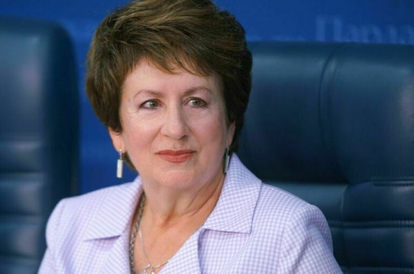 Сенатор Алтабаева: Власти поддержат более 4 тысяч сельских учреждений культуры