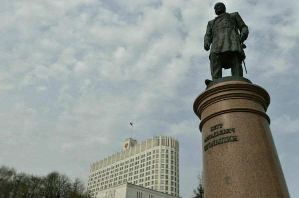 В кабмине объяснили, зачем нужен акциз на медицинский спирт 