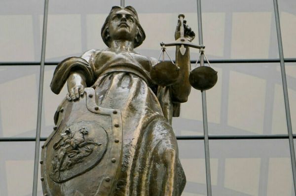 Верховный суд предложил не прекращать дела о клевете по примирению сторон