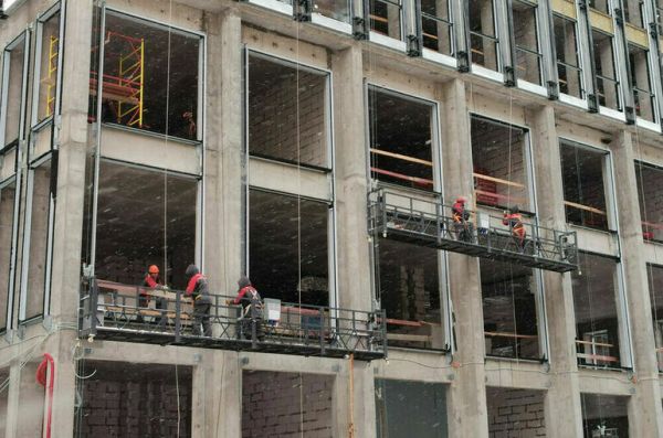 Кабмину хотят дать право разрешать капстроительство без рабочей документации Кабмину хотят дать право разрешать капстроительство без рабочей документации