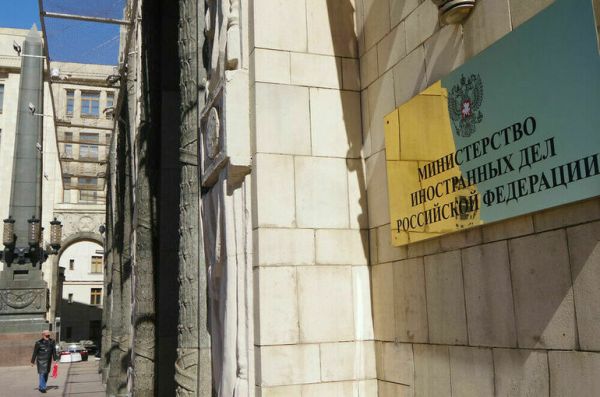 Путин поручил МИД содействовать построению новой системы безопасности в мире