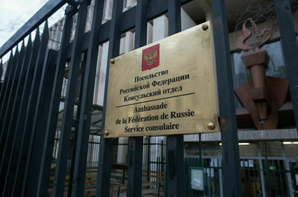 Франция не уведомляла посольство России о задержании гражданина РФ