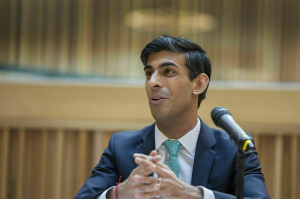 Риши Сунак покидает пост главы правительства Великобритании