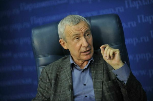 Сенатор Климов заявил, что не все ответы РФ Западу заметны, но &laquo;так должно быть&raquo;