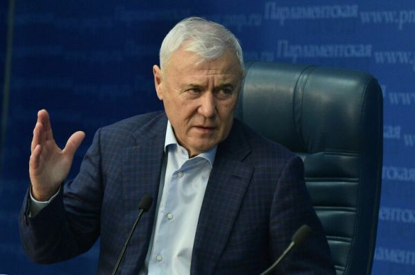 Депутат Аксаков: РФ является одним из лидеров по внедрению цифровых технологий